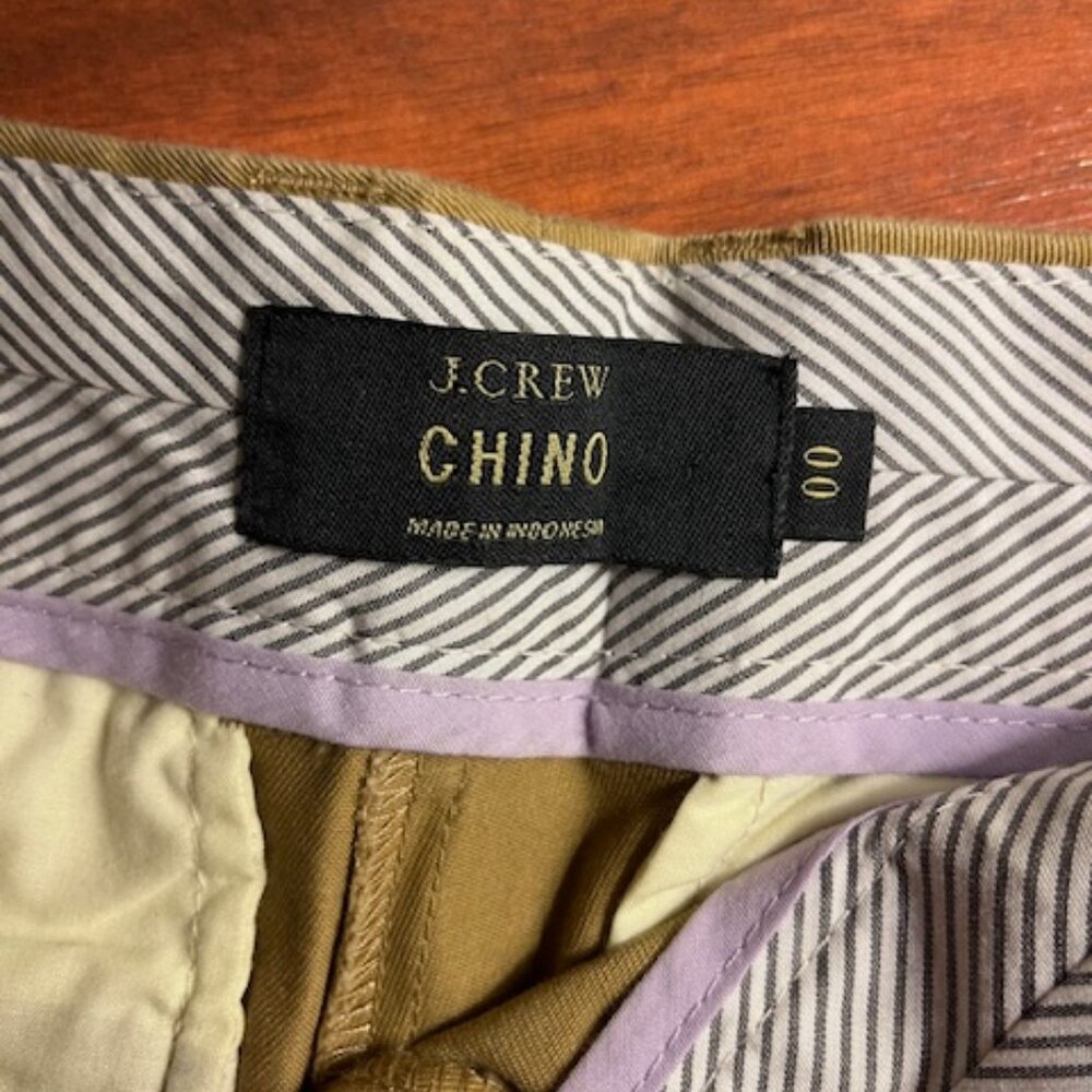 J. Crew Women's Khaki Chino Shorts, Size 00, New Without Tags - Picture 3 of 4